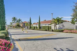 2001 Barcelona Terrace, Margate, FL 33063 - Photo 3