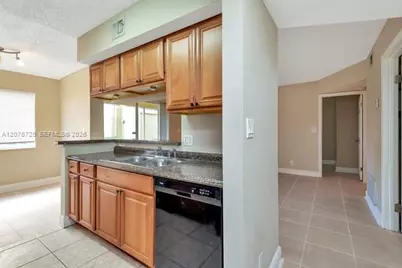 5760 Rock Island Rd #313, Tamarac, FL 33319 - Photo 17