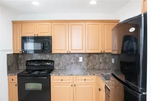 7860 Camino Real, Miami, FL 33143 - Photo 3