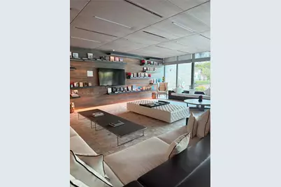 1080 Brickell Ave #913, Miami, FL 33131 - Photo 15