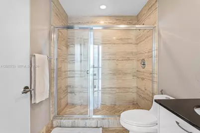 16001 SW Collins Ave #2406, Sunny Isles Beach, FL 33160 - Photo 51
