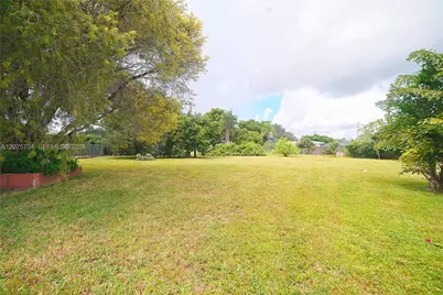 16101 SW 281st St, Homestead, FL 33033 - Photo 7
