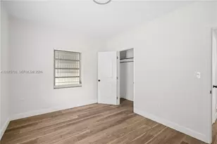 27 NW 21st St, Homestead, FL 33030 - Photo 9