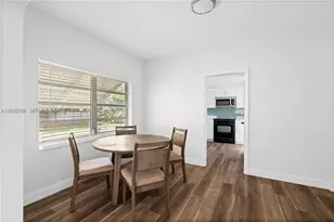 27 NW 21st St, Homestead, FL 33030 - Photo 7