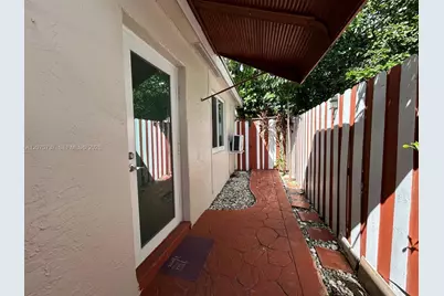 [Address not provided], Miami, FL 33125 - Photo 3
