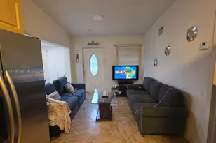 4570 SW 39th St, West Park, FL 33023 - Photo 7