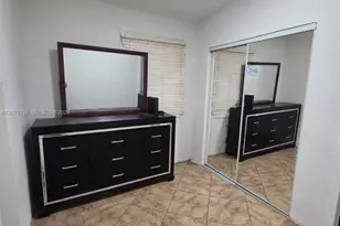 4570 SW 39th St, West Park, FL 33023 - Photo 11