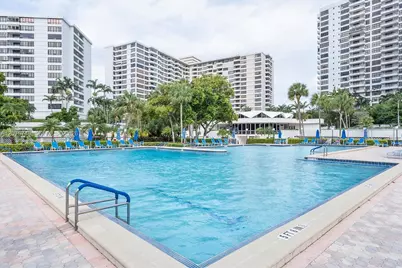 600 Three Islands Blvd #305, Hallandale Beach, FL 33009 - Photo 33