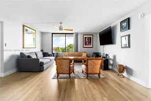600 Three Islands Boulevard, Hallandale Beach, FL 33009 - Photo 11