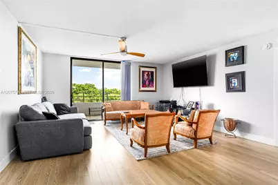 600 Three Islands Blvd #305, Hallandale Beach, FL 33009 - Photo 15
