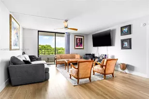 600 Three Islands Boulevard, Hallandale Beach, FL 33009 - Photo 15