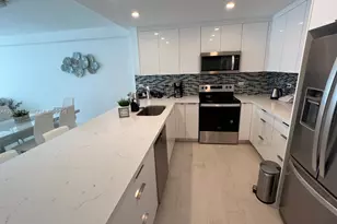 5601 Collins Ave, Miami Beach, FL 33140 - Photo 23