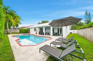 8250 SW 86th Ct, Miami, FL 33143 - Photo 37