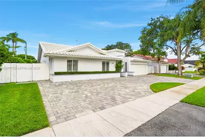 8250 SW 86th Ct, Miami, FL 33143 - Photo 1