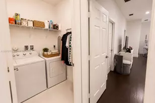 6989 NW 104th Ct, Doral, FL 33178 - Photo 21