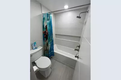 15012 Royal Palm Ave #15012, Miami Lakes, FL 33014 - Photo 11