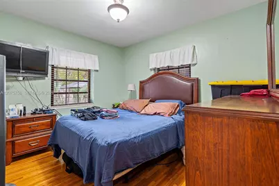 5980 SW 13th St, West Miami, FL 33144 - Photo 35