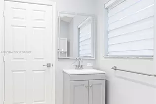 7367 Sterling Falls Ln, Boynton Beach, FL 33437 - Photo 21
