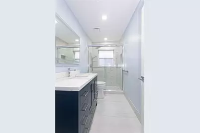 7367 Sterling Falls Ln, Boynton Beach, FL 33437 - Photo 19