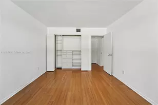 1420 Brickell Bay Dr, Miami, FL 33131 - Photo 19