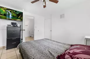 6049 W 14th Ct, Hialeah, FL 33012 - Photo 13