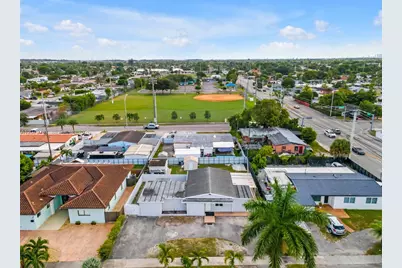 6049 W 14th Ct, Hialeah, FL 33012 - Photo 3