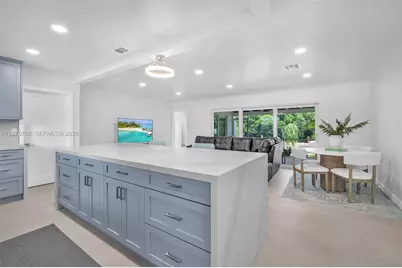 4448 SW 37th Ave, Dania Beach, FL 33312 - Photo 13