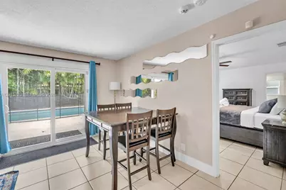 907 NE 5th St, Hallandale Beach, FL 33009 - Photo 15