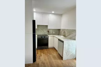 22 Marabella Ave, Coral Gables, FL 33134 - Photo 5