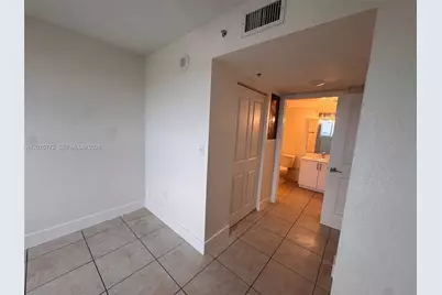 7901 NW 7th Ave #1111, Miami, FL 33150 - Photo 11