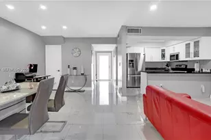 7025 W 3rd Ct, Hialeah, FL 33014 - Photo 9