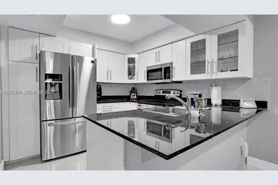 7025 W 3rd Ct, Hialeah, FL 33014 - Photo 5