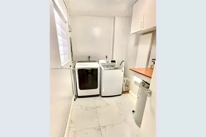 7025 W 3rd Ct, Hialeah, FL 33014 - Photo 15