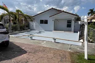 2775 W 71st Pl, Hialeah, FL 33016 - Photo 27