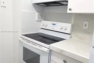 2450 NE 135th St, North Miami, FL 33181 - Photo 5