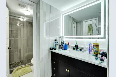 18061 Biscayne Blvd #502, Aventura, FL 33160 - Photo 27