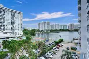18061 Biscayne Blvd, Aventura, FL 33160 - Photo 3
