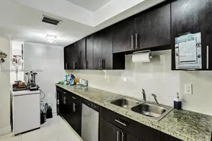 18061 Biscayne Blvd, Aventura, FL 33160 - Photo 17