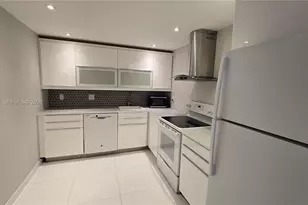 2500 Parkview Dr, Hallandale Beach, FL 33009 - Photo 13