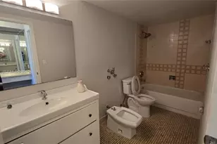 2500 Parkview Dr, Hallandale Beach, FL 33009 - Photo 37