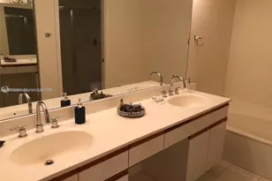 3530 Mystic Pointe Dr, Aventura, FL 33180 - Photo 17