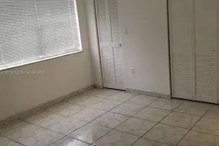 669 W 80th St, Hialeah, FL 33014 - Photo 13