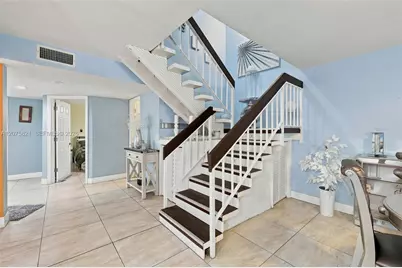 958 Mockingbird Ln #513, Plantation, FL 33324 - Photo 17