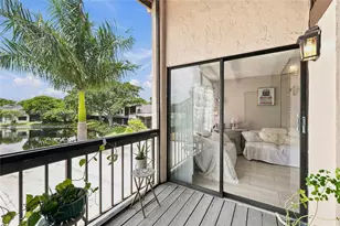 958 Mockingbird Ln, Plantation, FL 33324 - Photo 23