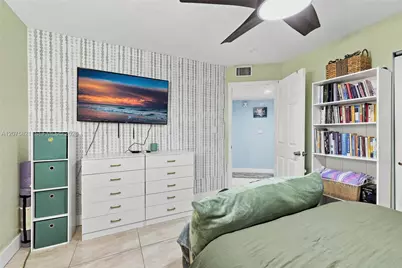 958 Mockingbird Ln #513, Plantation, FL 33324 - Photo 13