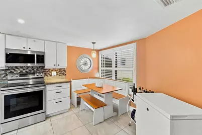 958 Mockingbird Ln #513, Plantation, FL 33324 - Photo 7