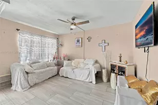 958 Mockingbird Ln, Plantation, FL 33324 - Photo 25