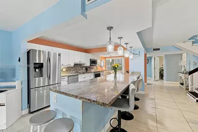958 Mockingbird Ln #513, Plantation, FL 33324 - Photo 5
