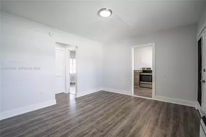 433 NE 82nd St #9, Miami, FL 33138 - Photo 5