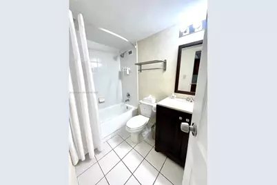 19201 Collins Ave #945, Sunny Isles Beach, FL 33160 - Photo 7